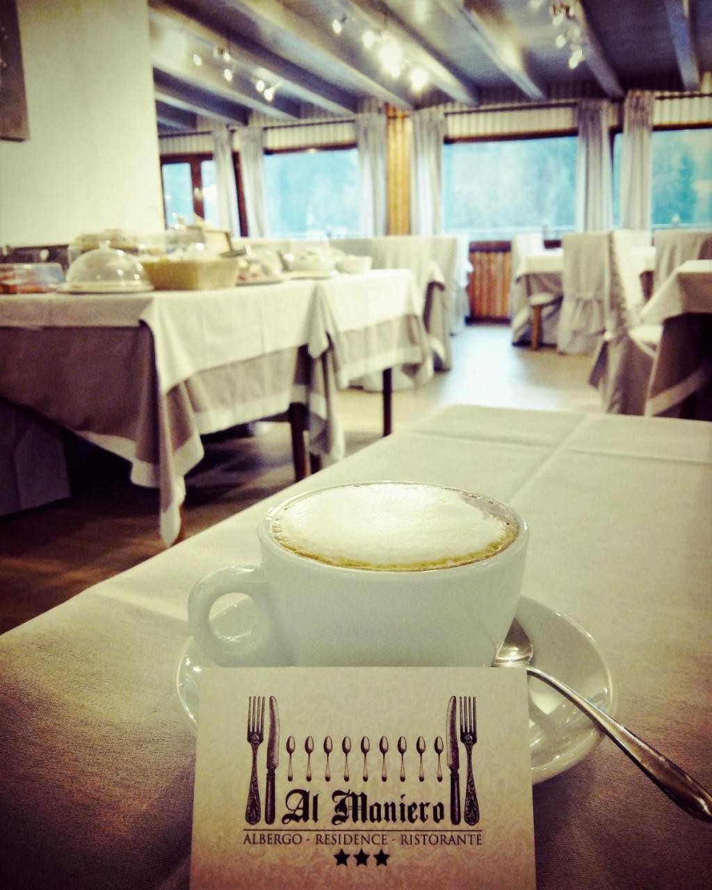 Albergo Al Maniero Ponte Di Legno Buitenkant foto
